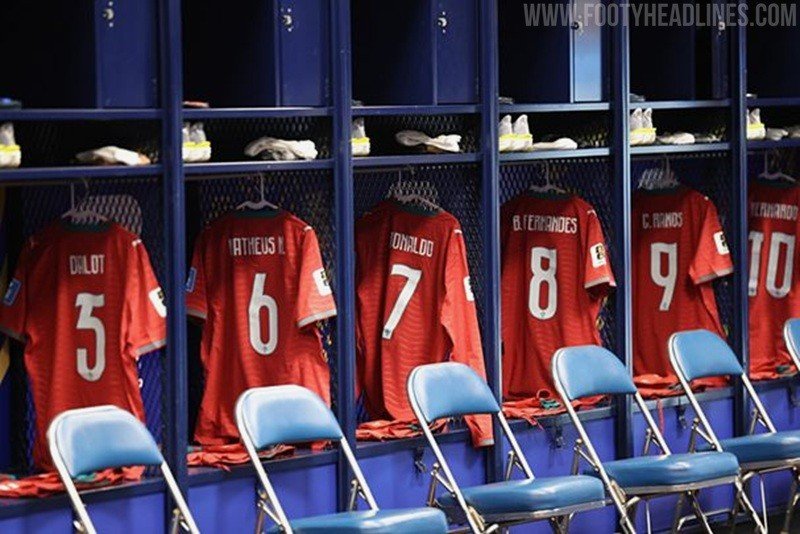 Cristiano Ronaldo Only Portugal Player to Wear Long Sleeves Against Uzbekistan